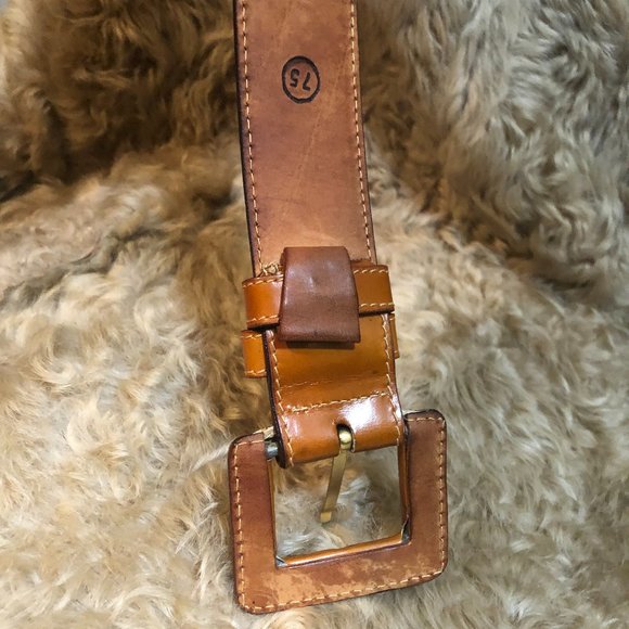 BERGDORF GOODMAN WOMEN BELT SIZE SMALL COLOR BRANDY BROWN